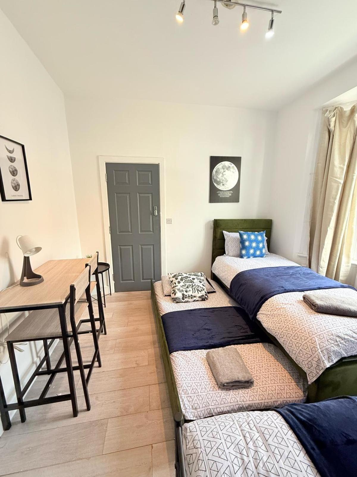 Tottenham En Suites Guest Rooms Londen Buitenkant foto