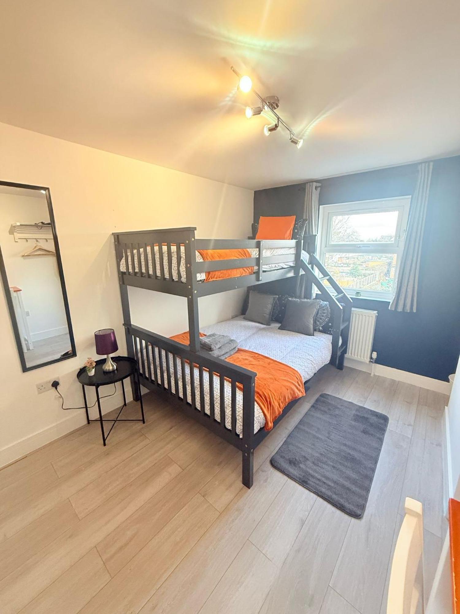 Tottenham En Suites Guest Rooms Londen Buitenkant foto