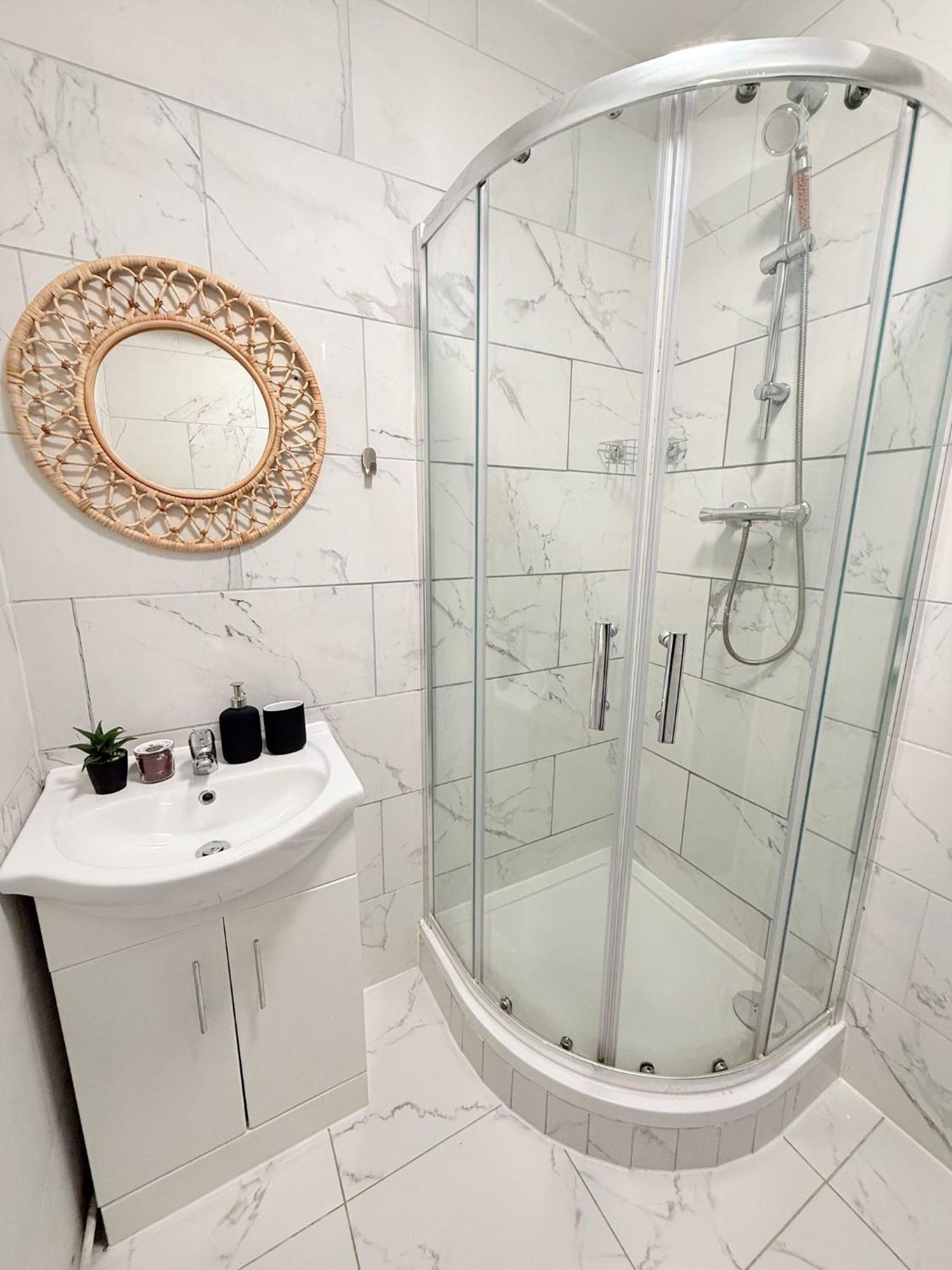 Tottenham En Suites Guest Rooms Londen Buitenkant foto