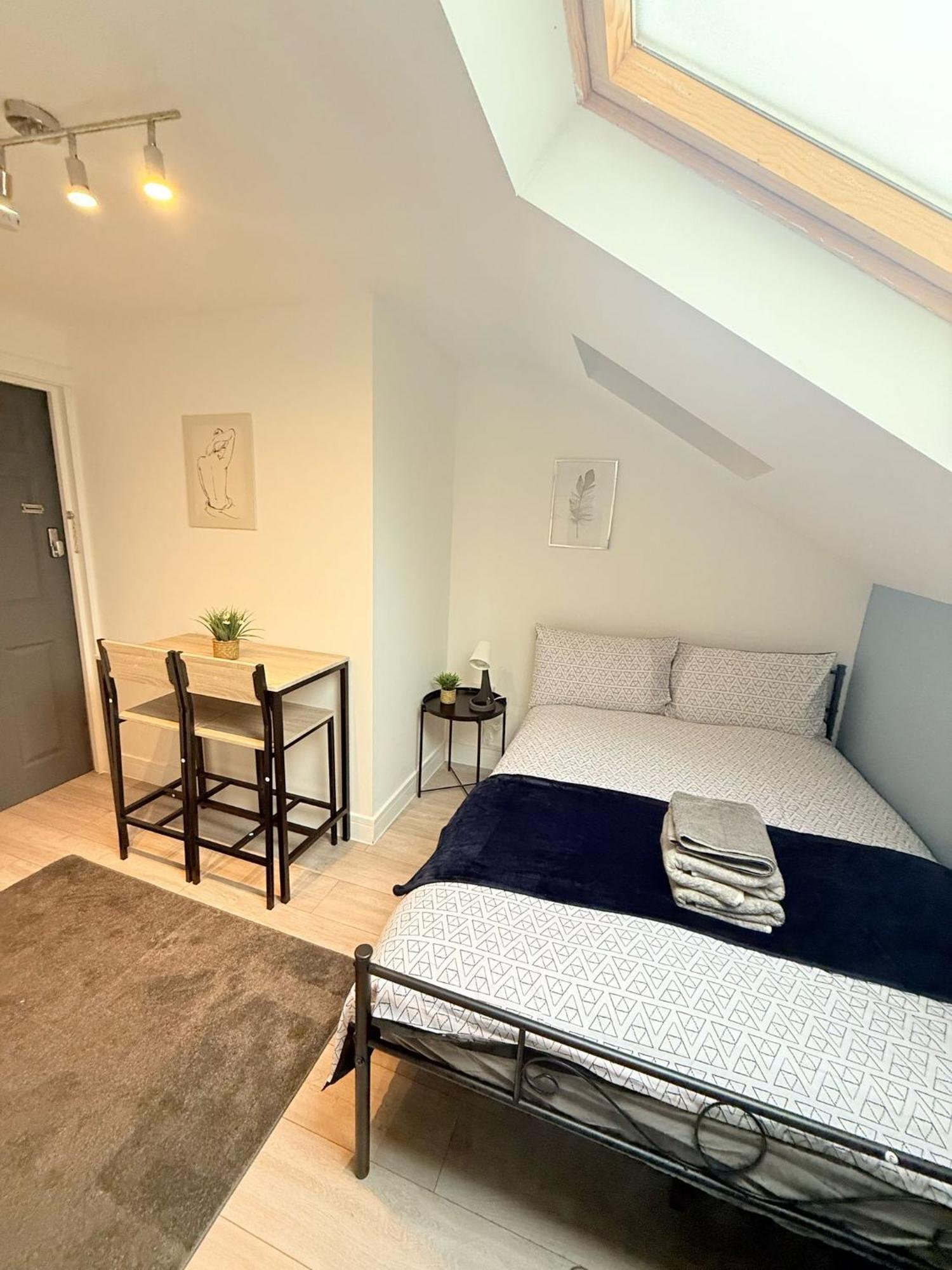 Tottenham En Suites Guest Rooms Londen Buitenkant foto
