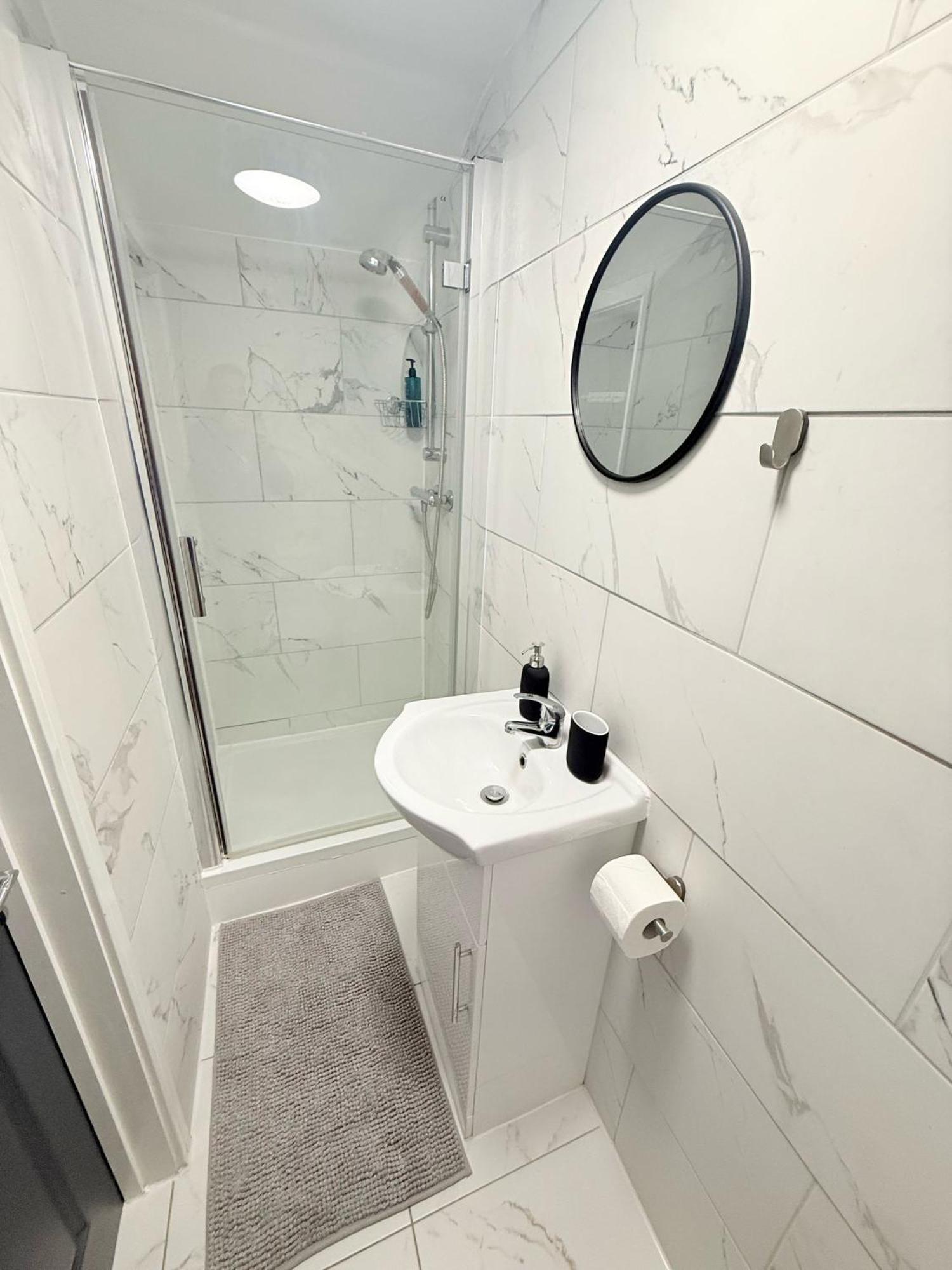 Tottenham En Suites Guest Rooms Londen Buitenkant foto